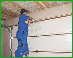 West Palm Beach Master Garage Door Repair Service West Palm Beach, FL 561-354-0624 West Palm Beach Master Garage Door Repair Service West Palm Beach, FL 561-354-0624 - sidebar-emergency-t-07-gr-19m